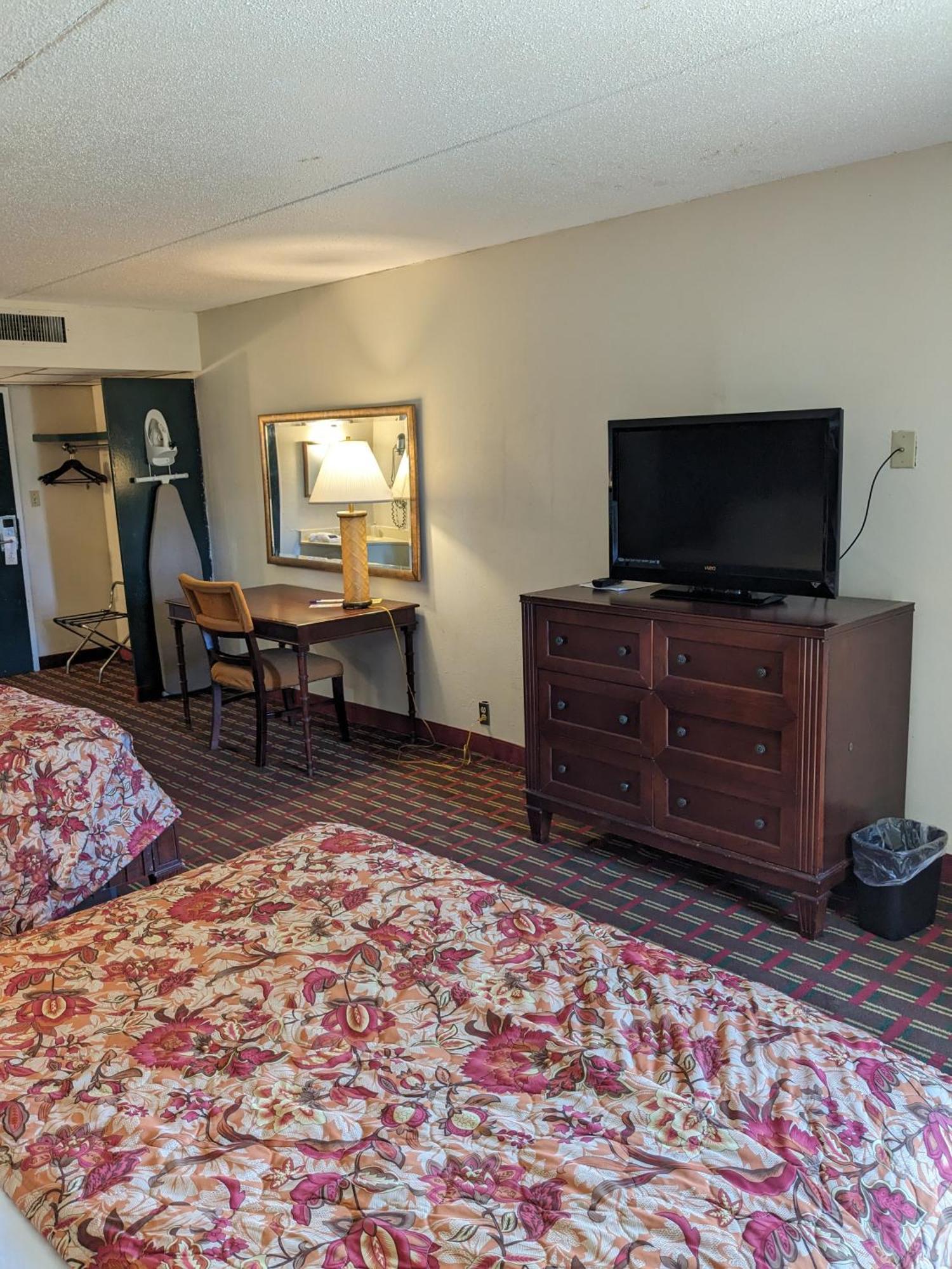 Select Inn Murfreesboro Exterior photo